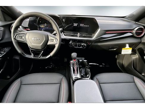 New 2026 Chevrolet Trax RS w/ Driver Confidence Package image 5