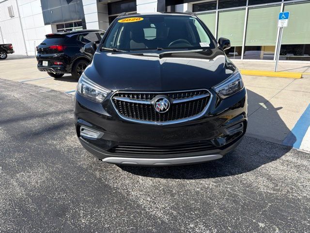 Used 2020 Buick Encore Preferred w/ Safety Package FWD image 2
