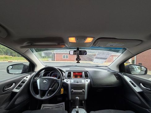 Used 2012 Nissan Murano S FWD image 13