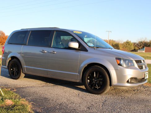 Used 2019 Dodge Grand Caravan GT image 5