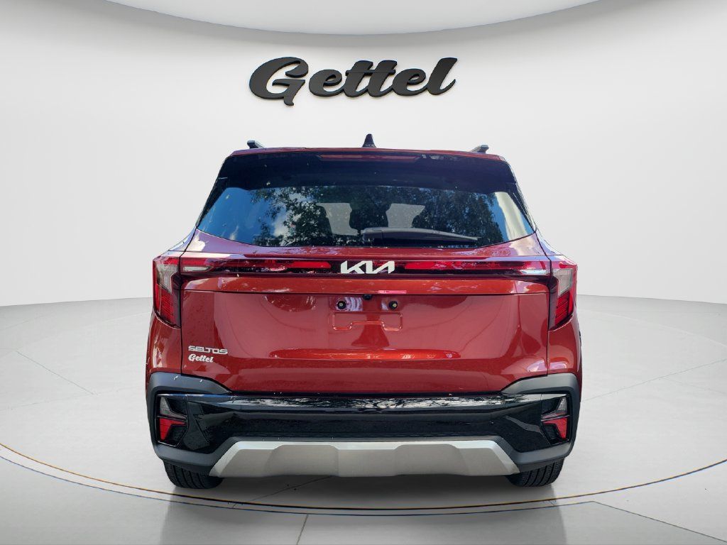 Used 2026 Kia Seltos S FWD image 5