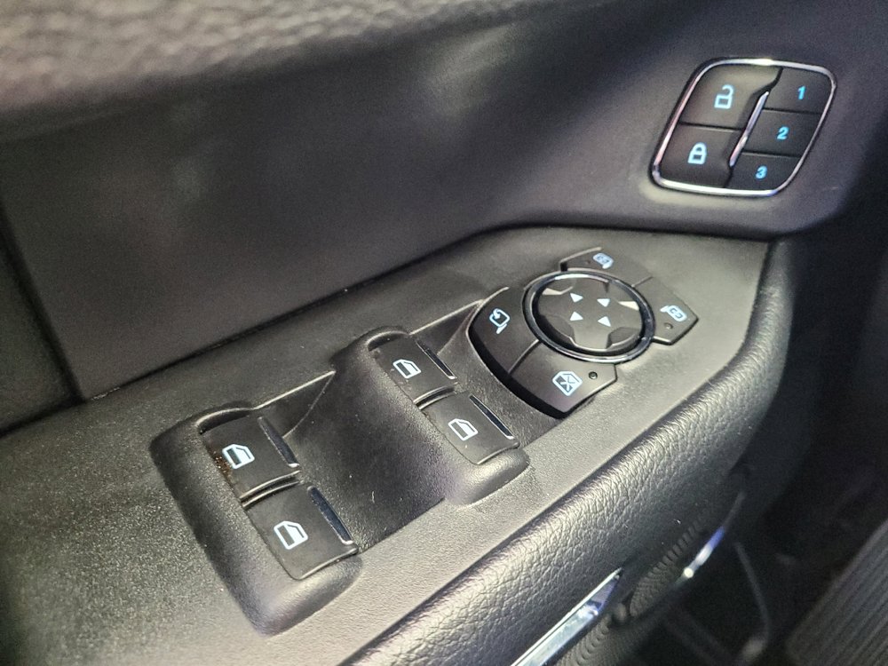 Used 2019 Ford Expedition XLT w/ Equipment Group 202A RWD image 27