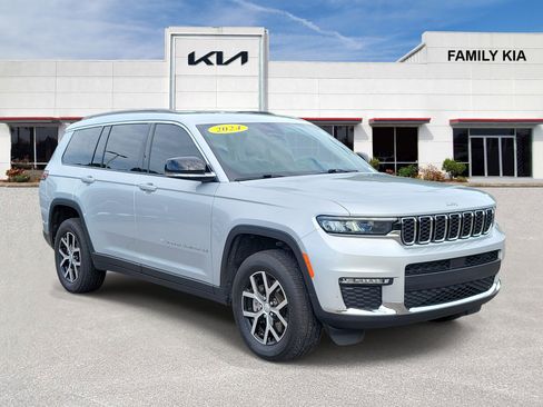 Used 2024 Jeep Grand Cherokee L Limited RWD image 1