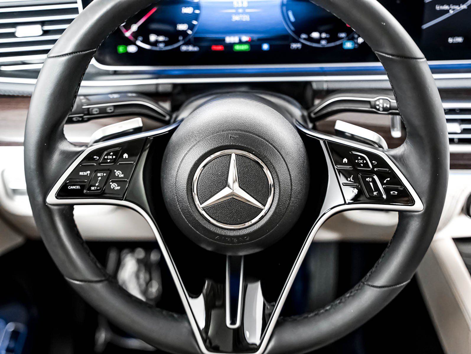 Certified 2024 Mercedes-Benz GLE 450e 4MATIC image 12
