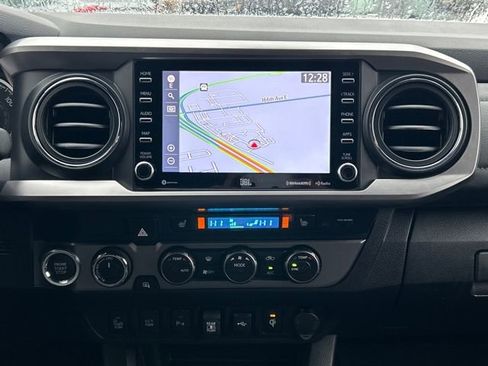 Used 2023 Toyota Tacoma Limited image 25