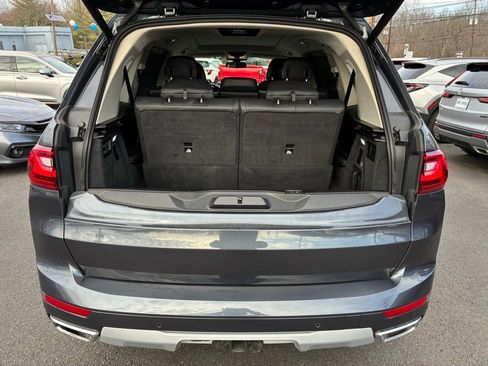 Used 2021 BMW X7 xDrive40i w/ Premium Package image 17