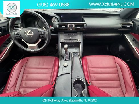 Used 2019 Lexus IS 300 F Sport w/ F Sport Package image 20