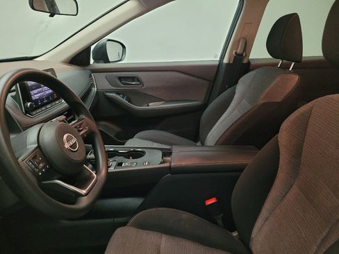 Used 2022 Nissan Rogue S FWD image 17