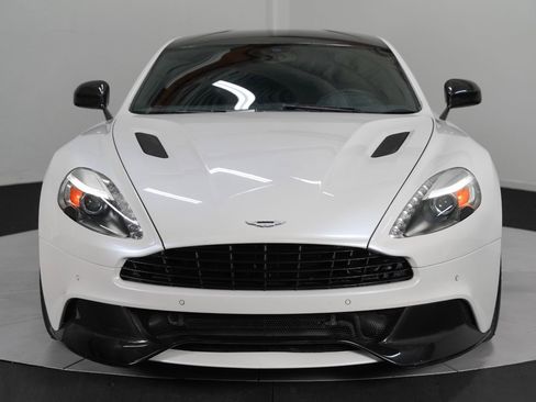 Used 2014 Aston Martin Vanquish Coupe RWD image 10