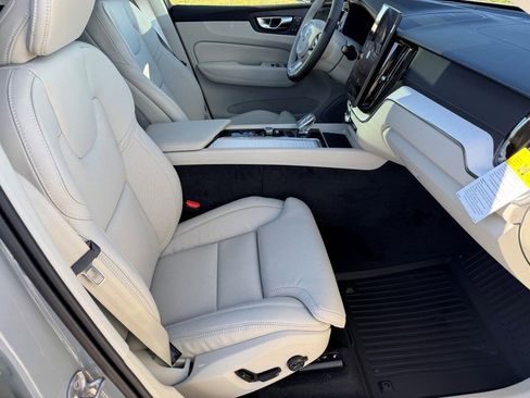 New 2026 Volvo XC60 B5 Ultra w/ Protection Package Premier image 11