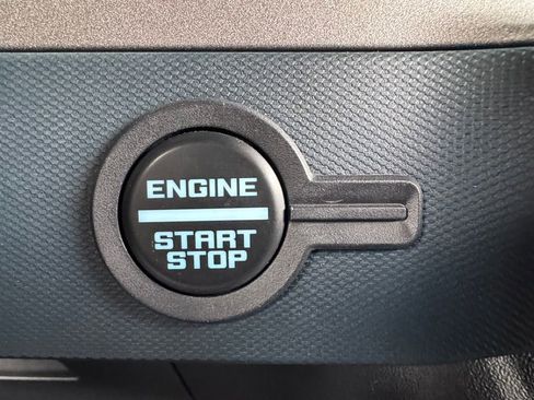 Used 2024 Ford Bronco Outer Banks image 26