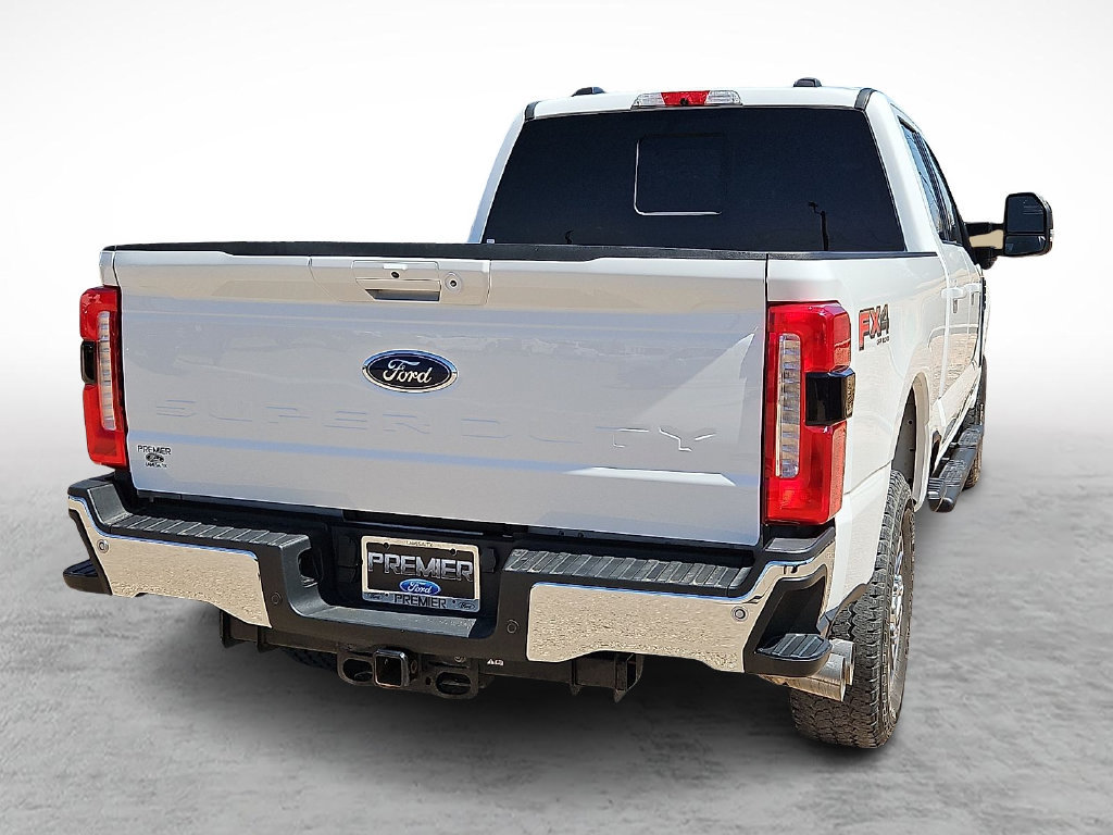 Used 2024 Ford F250 Lariat w/ FX4 Off-Road Package AWD/4WD image 10