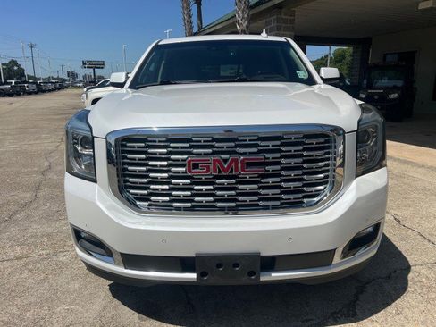 Used 2018 GMC Yukon Denali w/ Denali Ultimate Package image 13