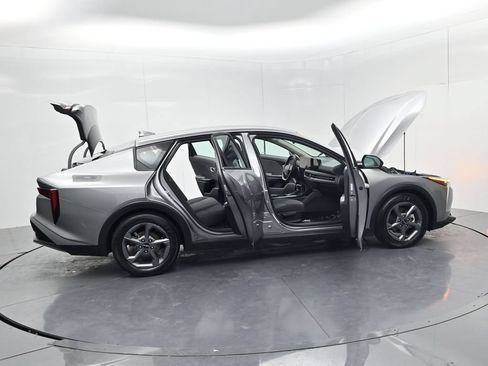 Used 2025 Kia K4 FWD image 59
