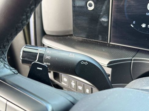 Used 2025 Hyundai Santa Fe Calligraphy FWD image 40
