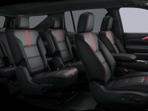 New 2026 Chevrolet Traverse RS w/ LPO, Floor Liner Package AWD/4WD image 40