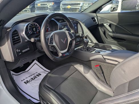 Used 2017 Chevrolet Corvette Z06 image 9