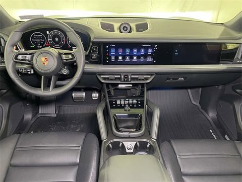 New 2026 Porsche Cayenne S image 26