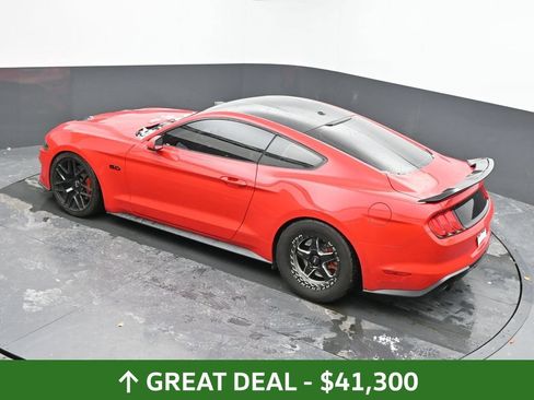 Used 2019 Ford Mustang GT Premium w/ Equipment Group 401A RWD image 38