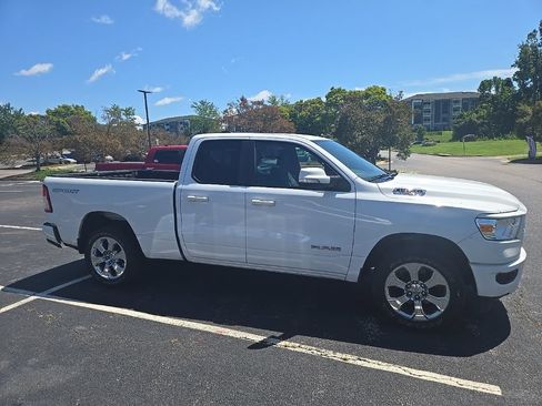 Used 2020 RAM 1500 Big Horn AWD/4WD image 2