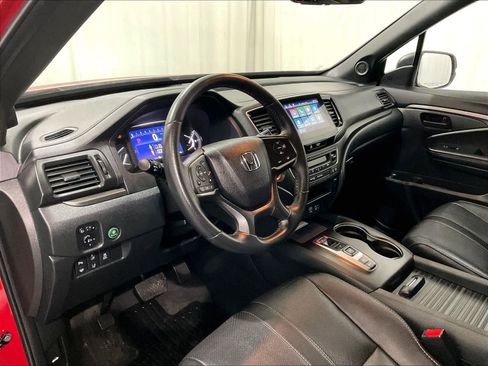 Used 2023 Honda Passport TrailSport image 8