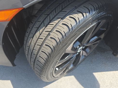 Used 2020 Honda Civic Sport image 29