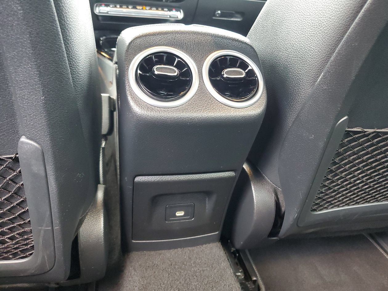 Used 2025 Mercedes-Benz CLA 250 image 15