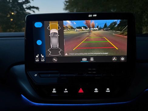 Used 2021 Volkswagen ID.4 Pro w/ ID.4 Protection Package image 21