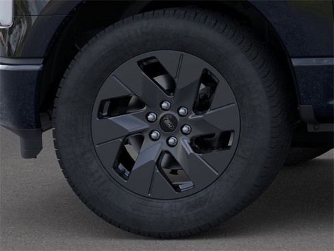 New 2025 Ford F150 Lightning Flash image 19
