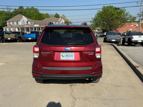 Used 2017 Subaru Forester 2.5i Premium w/ All-Weather Package image 7