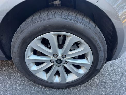 Used 2014 Land Rover Range Rover HSE image 37