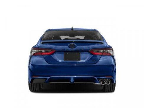 Used 2023 Toyota Camry SE image 5