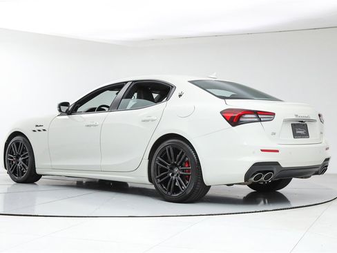 Certified 2024 Maserati Ghibli Modena Ultima Q4 image 3