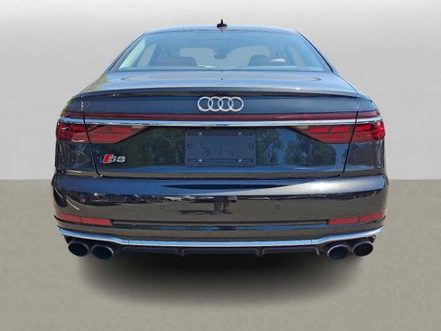 Used 2023 Audi S8 AWD/4WD image 29