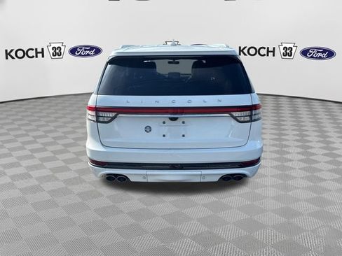Used 2022 Lincoln Aviator Grand Touring w/ Equipment Group 301A AWD/4WD image 7