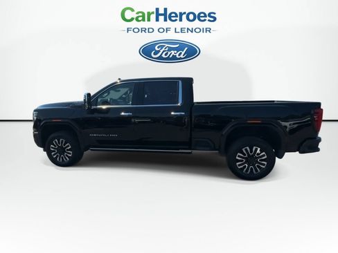 Used 2024 GMC Sierra 3500 Denali Ultimate AWD/4WD image 8