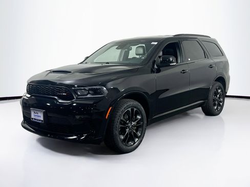 Used 2022 Dodge Durango GT image 1