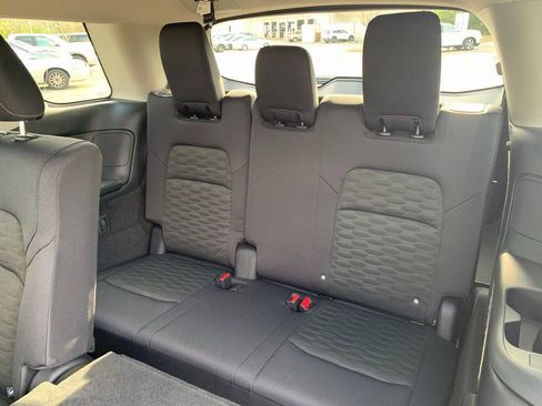 New 2026 Nissan Pathfinder SV image 22