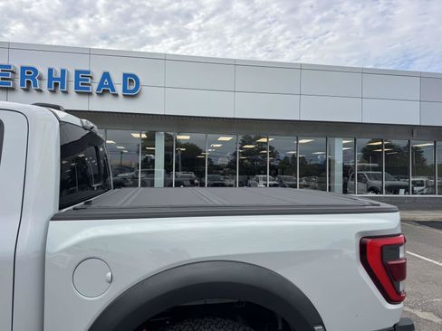 Used 2023 Ford F150 Raptor w/ Raptor 37 Performance Package AWD/4WD image 12