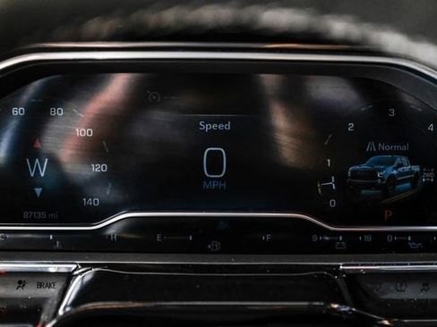 Used 2024 Chevrolet Silverado 1500 LT Trail Boss w/ Protection Package image 18