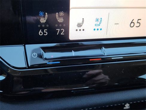 New 2026 Volkswagen Atlas SE image 15