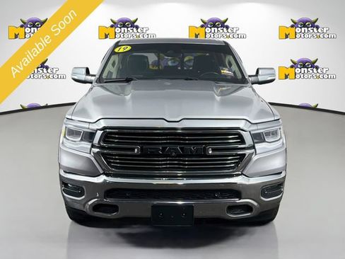 Used 2019 RAM 1500 Laramie AWD/4WD image 2