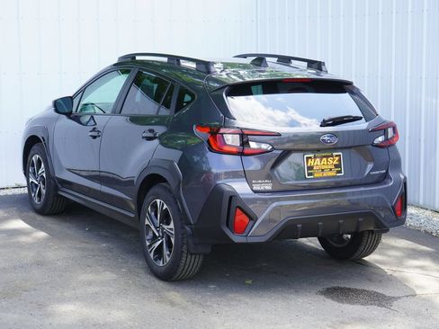 Used 2024 Subaru Crosstrek 2.0i Premium AWD/4WD image 4