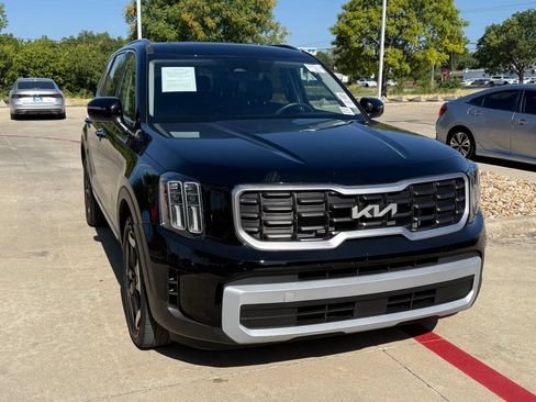 Used 2025 Kia Telluride S AWD/4WD image 8