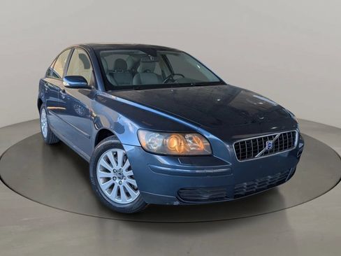Used 2005 Volvo S40 2.4i FWD image 1