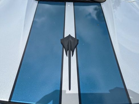 Used 2024 Chevrolet Corvette Stingray Preferred Conv w/ Z51 Performance Package RWD image 16