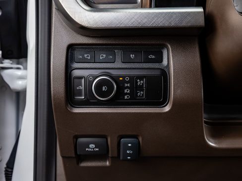 Used 2023 Ford F250 King Ranch w/ Chrome Package image 22