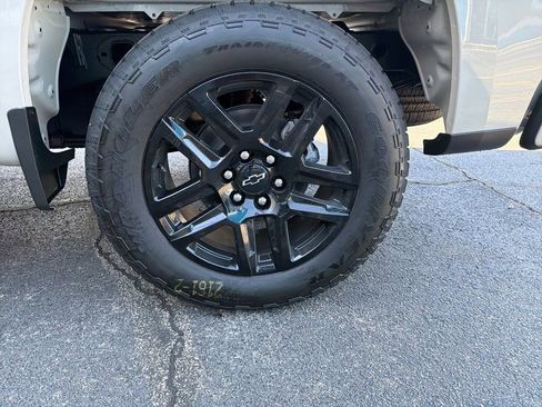 New 2026 Chevrolet Silverado 1500 Custom w/ Turbomax Blackout Package image 26