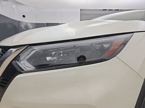 Used 2022 Nissan Rogue Sport SL w/ Premium Package FWD image 32