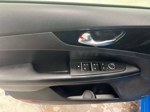 Used 2022 Kia Forte GT-Line w/ GT-Line Premium Package FWD image 22